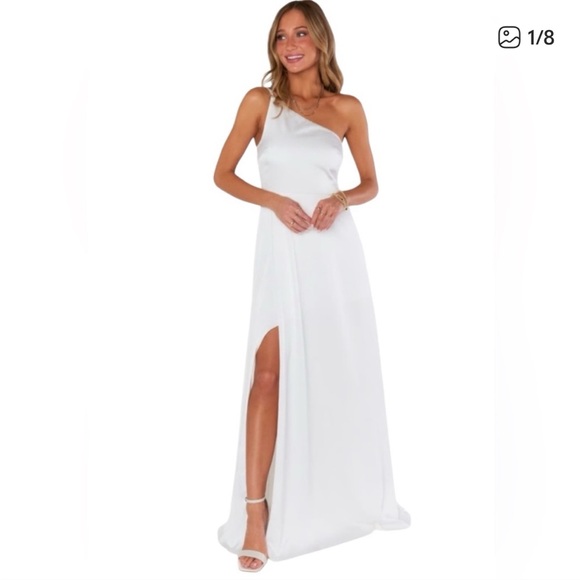 Show Me Your MuMu Dresses & Skirts - Show me your Mumu Shannon One Shoulder Dress  - NWT